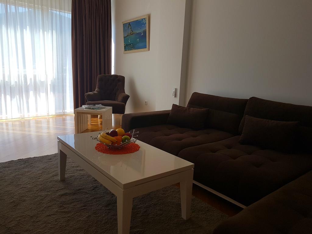Apartment Tc Lux Vlsb Budva Kültér fotó